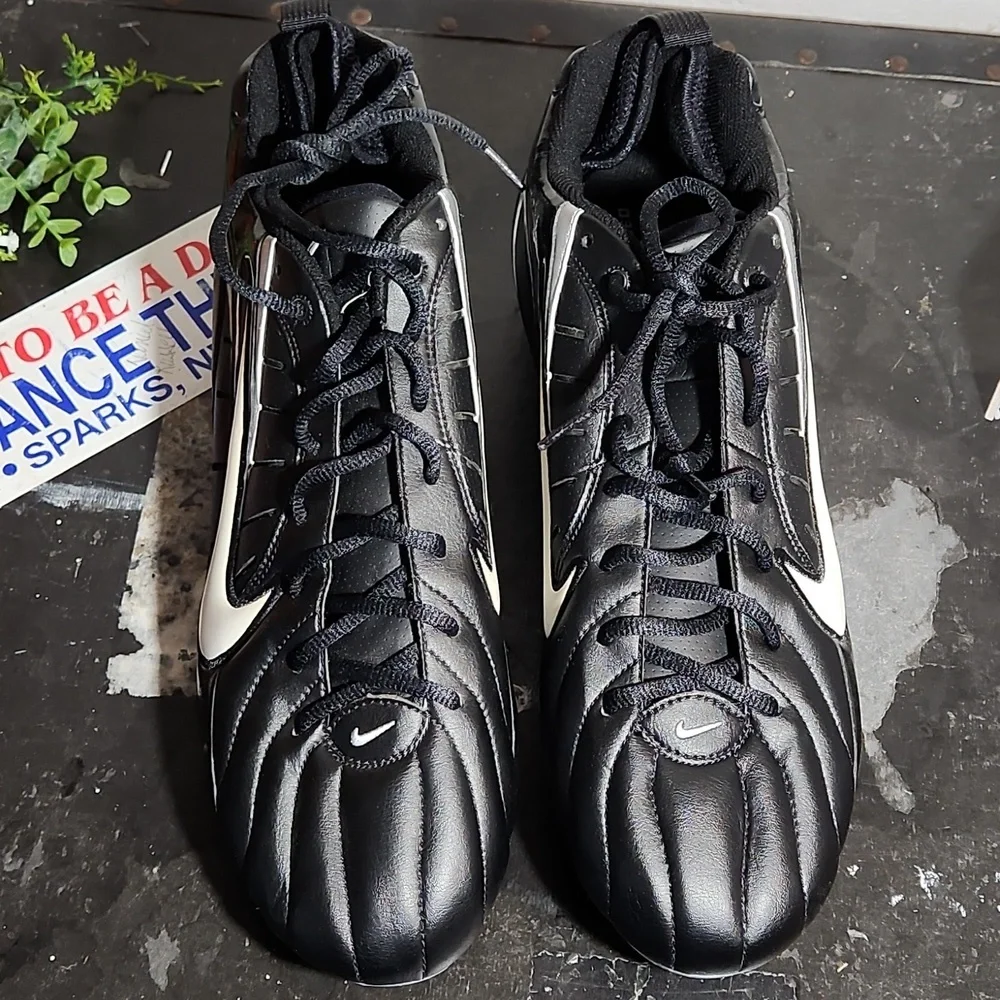 NIKE Suoer Speed Football Cleats 15 Nwot